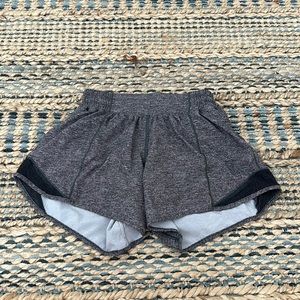 Gray Lululemon Hotty Hot Shorts, Size 2, Inseam 4 inch Good as new